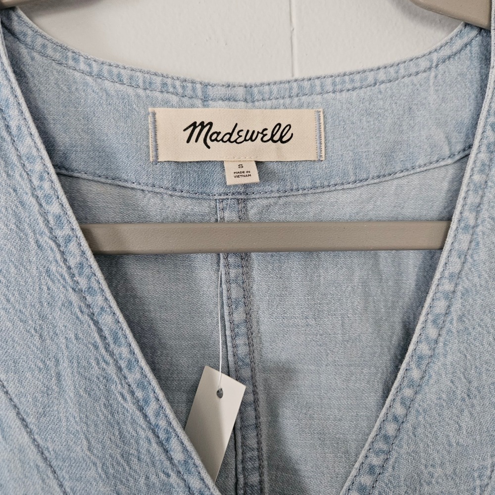 Madewell Light Wash Chambray Button Front Top - Picture 6 of 9